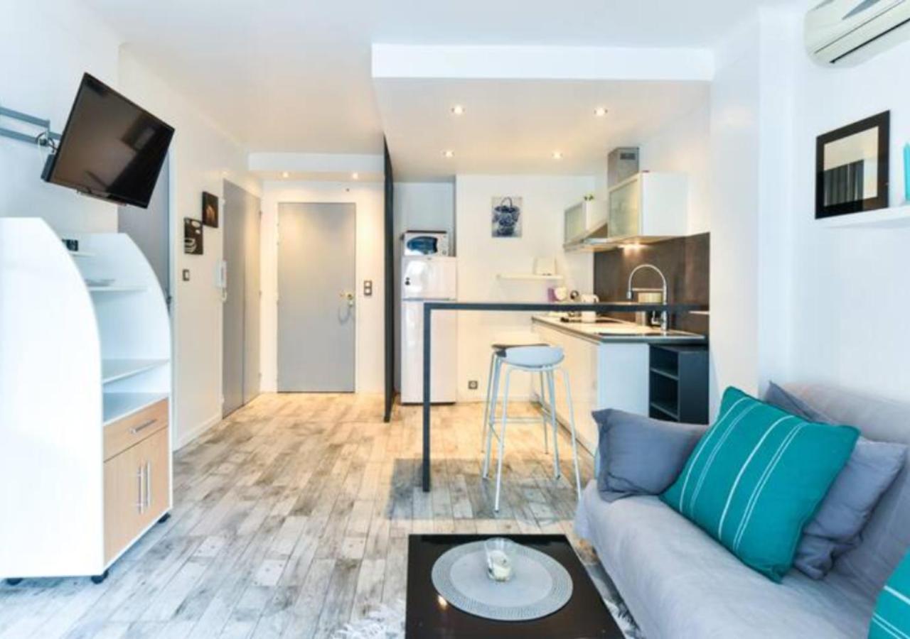 Appartamento Le Royal Adorable Avec Terrasse, Parfait Pour Les Couples Et A Deux Pas De La Croisette