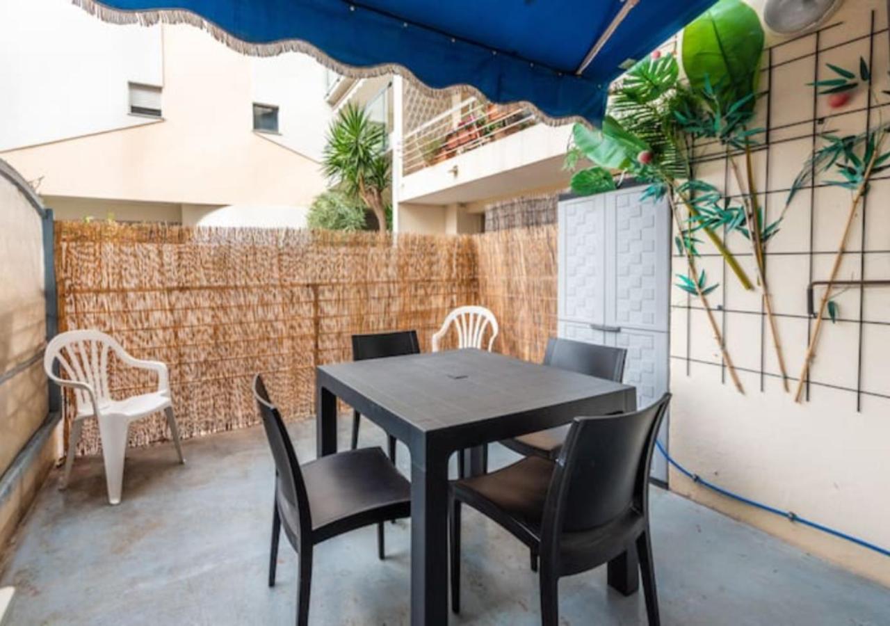Le Royal Adorable Avec Terrasse, Parfait Pour Les Couples Et A Deux Pas De La Croisette Appartamento Cannes