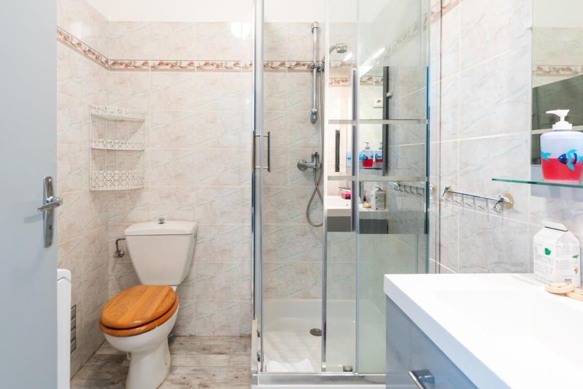 Appartamento Le Royal Adorable Avec Terrasse, Parfait Pour Les Couples Et A Deux Pas De La Croisette Cannes